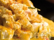 Рецепта Задушено пилешко филе с къри сос, чушки, джинджифил с портокалов аромат в тенджера